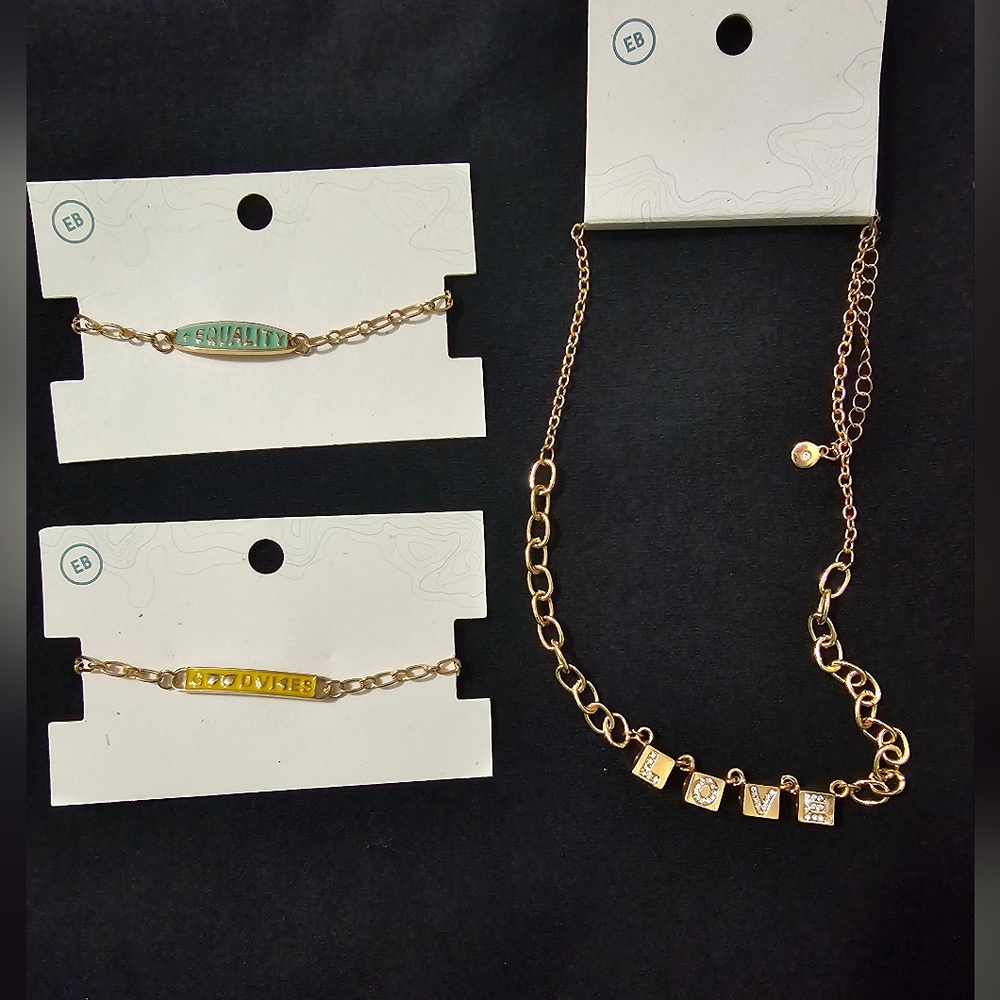 EB Love Gold Chain Bracelets and Necklace Set. NWT